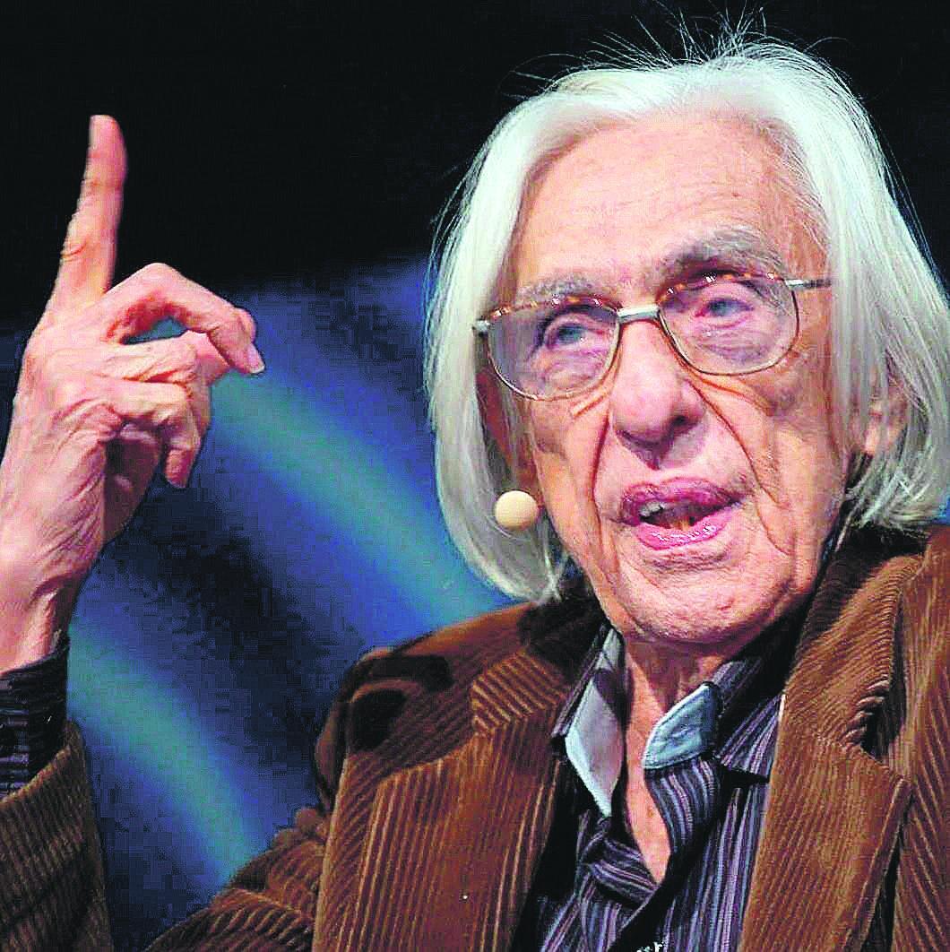 Gullar:"A poesia nasce do espanto, quando a vida me revela algo que eu desconhecia" (Divulgação)