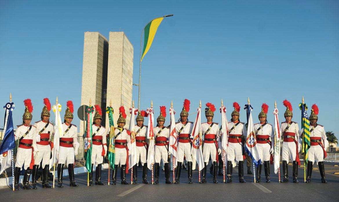 Desfile cívico-militar de 07 de setembro na Esplanada dos Ministérios (Marcello Casal/Agência Brasil)