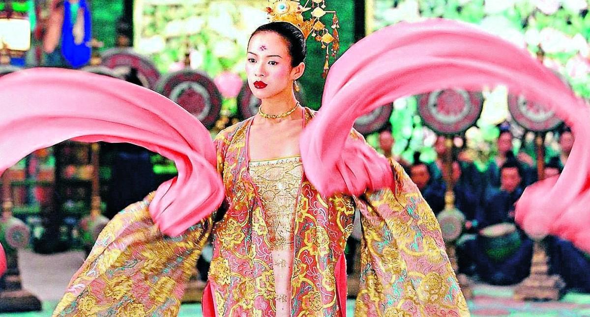Longa 'O Clã das Adagas Voadoras' (2005), de Zhang Yimou: indicação ao Oscar de Melhor Filme Estrangeiro e vencedor de vários prêmios (Reprodução)