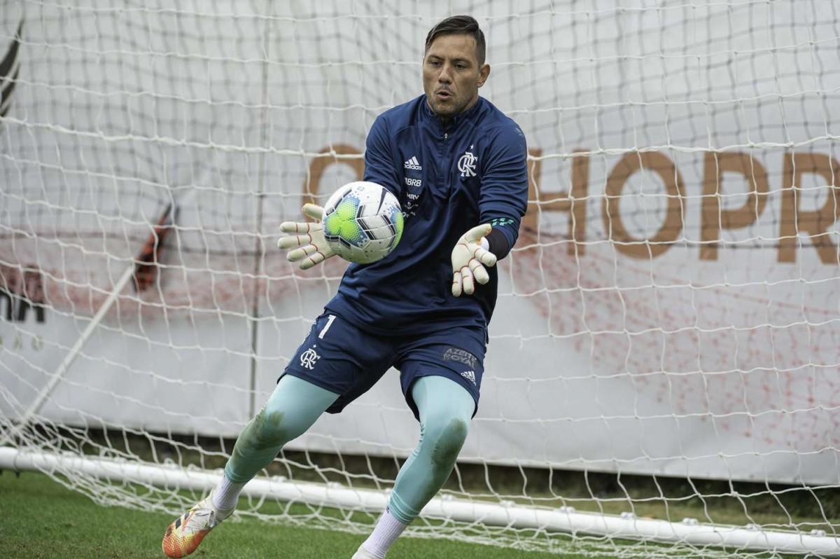 O goleiro  foi diagnosticado com a Covid-19 e já está em quarentena (Divulgação / Flamengo / Alexandre Vidal)
