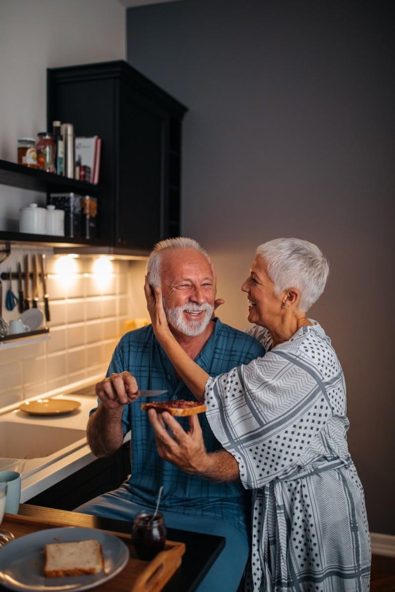 A pandemia gerou impacto nos idosos (iStock)
