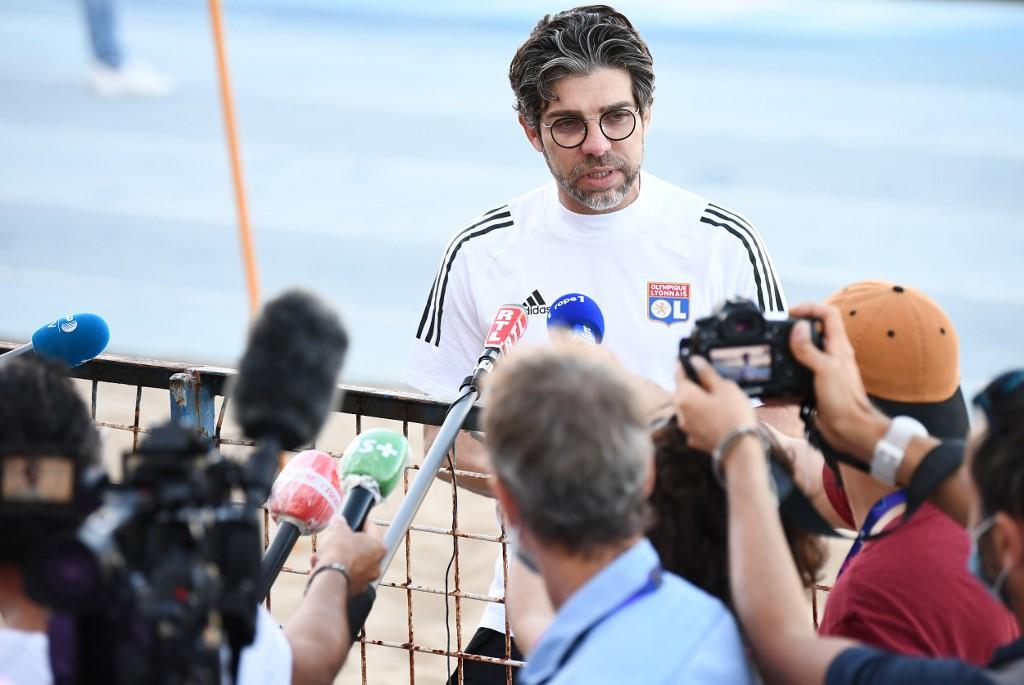 O diretor esportivo do Lyon, Juninho Pernambucano (AFP)