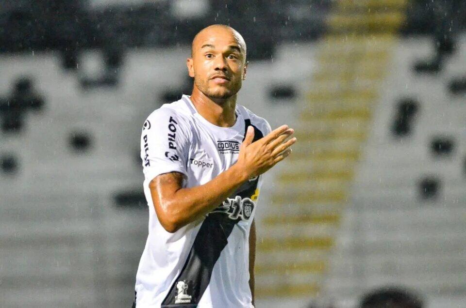   (Alvaro Junior/Ponte Press)