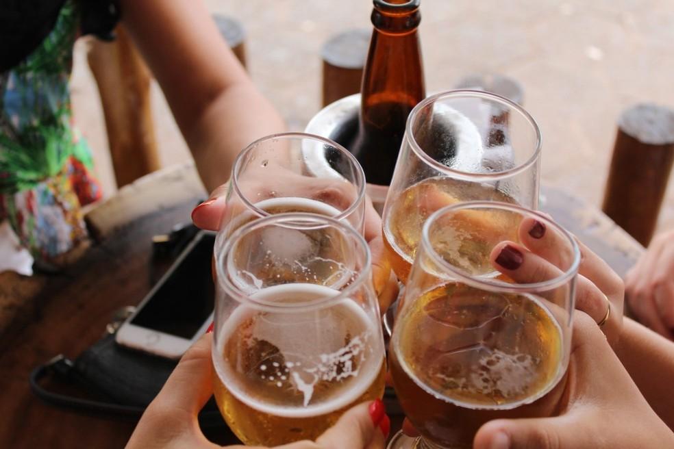 Vai ser proibida a venda de bebidas alcoólicas em lojas de conveniência de Campinas (Unsplash/Divulgação)