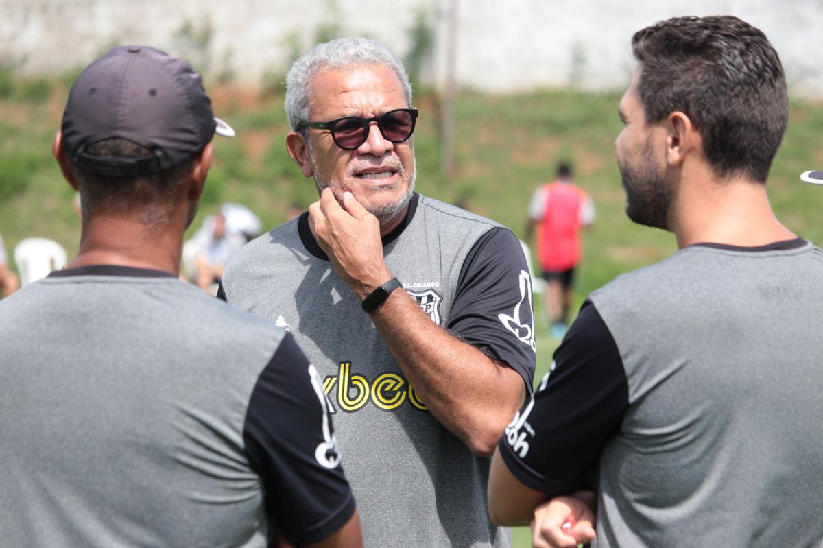 Ponte Preta inicia busca de reforços para o Campeonato Brasileiro da Série B; técnico quer elenco com novo perfil (Diego Almeida/PontePress)