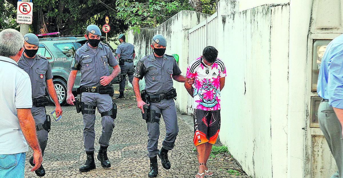 Homem é preso depois de matar, com sua mulher, motorista de aplicativo de 23 anos de forma cruel: mesmo após confissão, acabou solto (Wagner Souza/AAN)