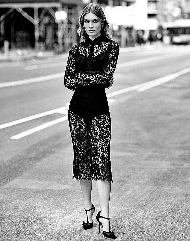 Suprema elegância da modelo Caroline Lossberg para a Harper's Bazaar (Juankr)