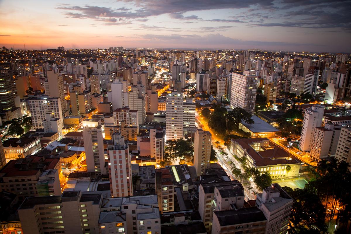 Cidades sustentáveis e inteligentes proporcionam melhorias em qualidade de vida nas áreas de saúde, educação, saneamento, preservação dos recursos e inclusão social (Ricardo Lima)