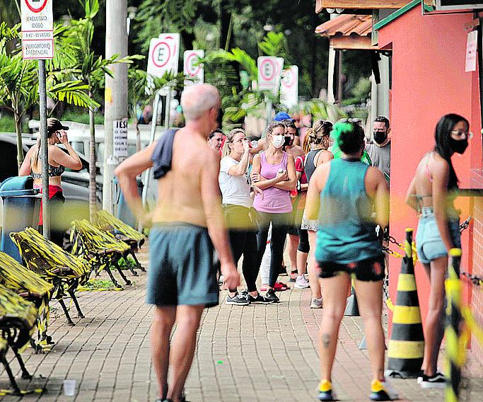 Parques, como a Lagoa do Taquaral, também reabrirão neste sábado (24) (Diogo Zacarias/ Correio Popular)