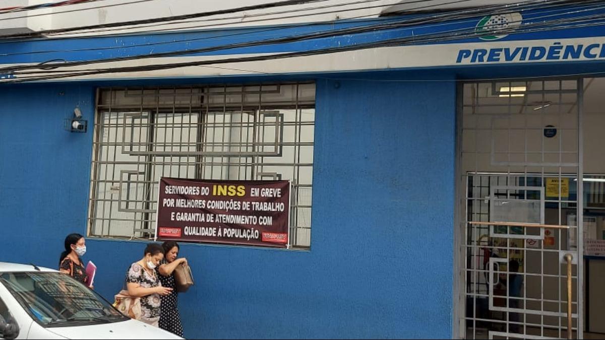 Com o fechamento das agências, os moradores de Campinas tiveram que reagendar atendimento para maio (Sinsprev/Divulgação)