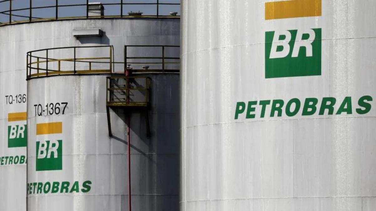 Na sexta-feira da semana passada, a Petrobras anunciou um novo reajuste nos combustíveis vendidos às distribuidoras (Divulgação)