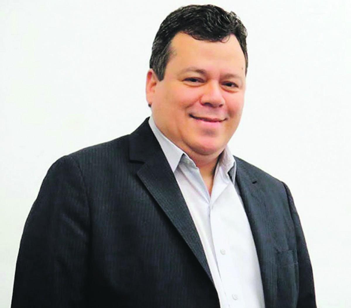 Atual vereador, ele disputou a Prefeitura pelo PSD, mas perdeu para o atual vice-prefeito, Rafael Piovezan, que disputou o cargo pelo PV (Divulgação)