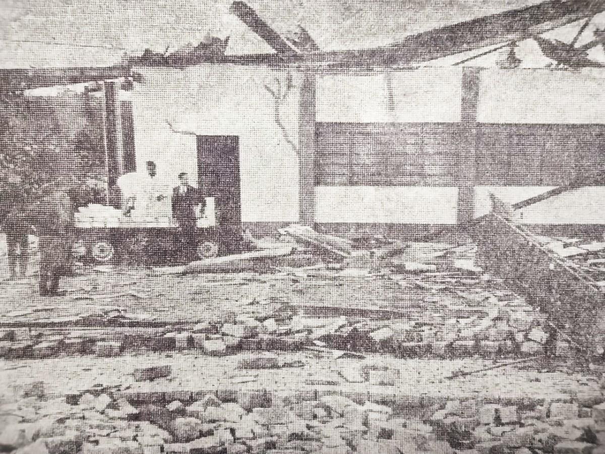 Escritório da Alitália destruído (Reprodução)