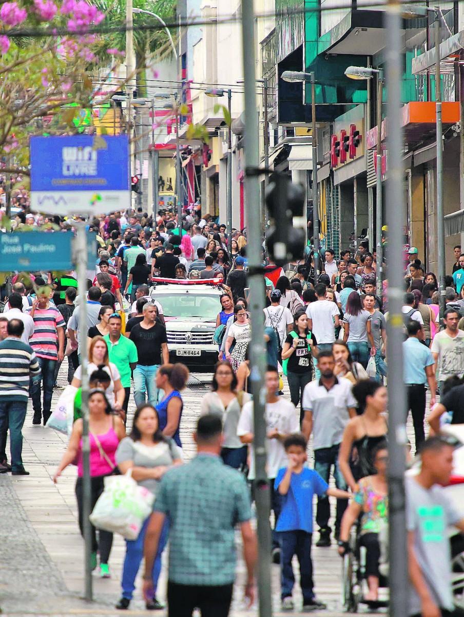 Movimentação na Rua 13 de Maio, região central de Campinas: em 2014, cidade tinha 807.537 eleitores aptos (Divulgação)