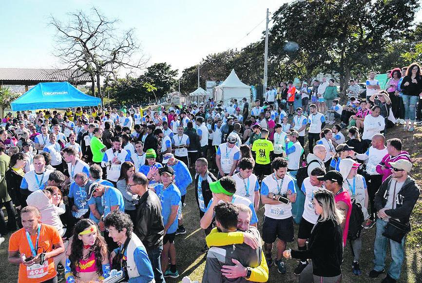 Atletas na concentração para a abertura do evento anual no Campo Grande, que ocorreu em junho deste ano (Cedoc/RAC)