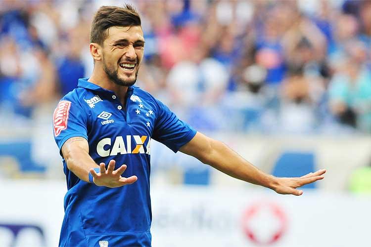 Arrascaeta é uma das principais esperanças da Raposa no Mineirão ( )