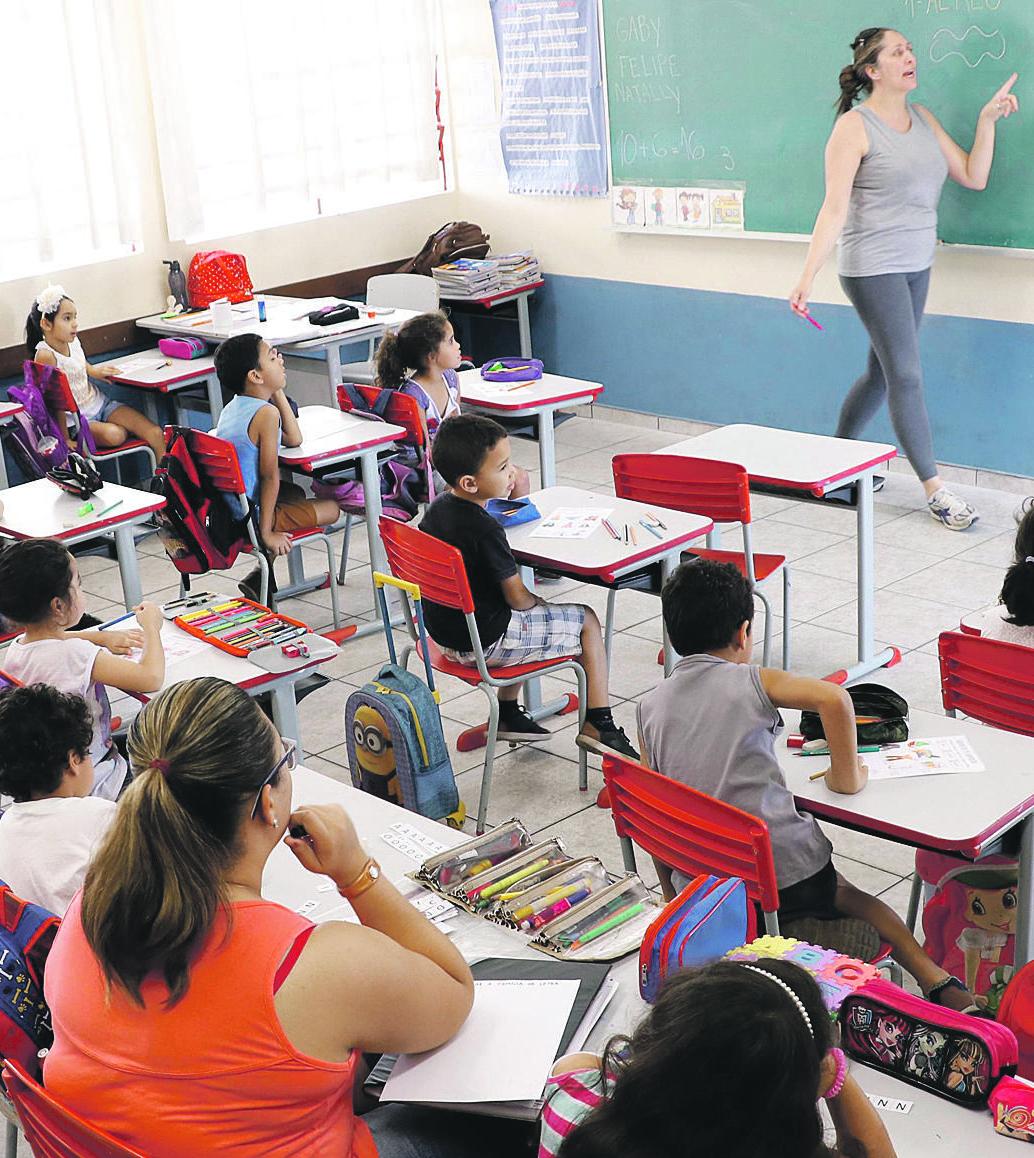 Alunos da Secretaria Municipal de Educação de Jaguariúna durante aula: desempenho tem reconhecimento (Divulgação)