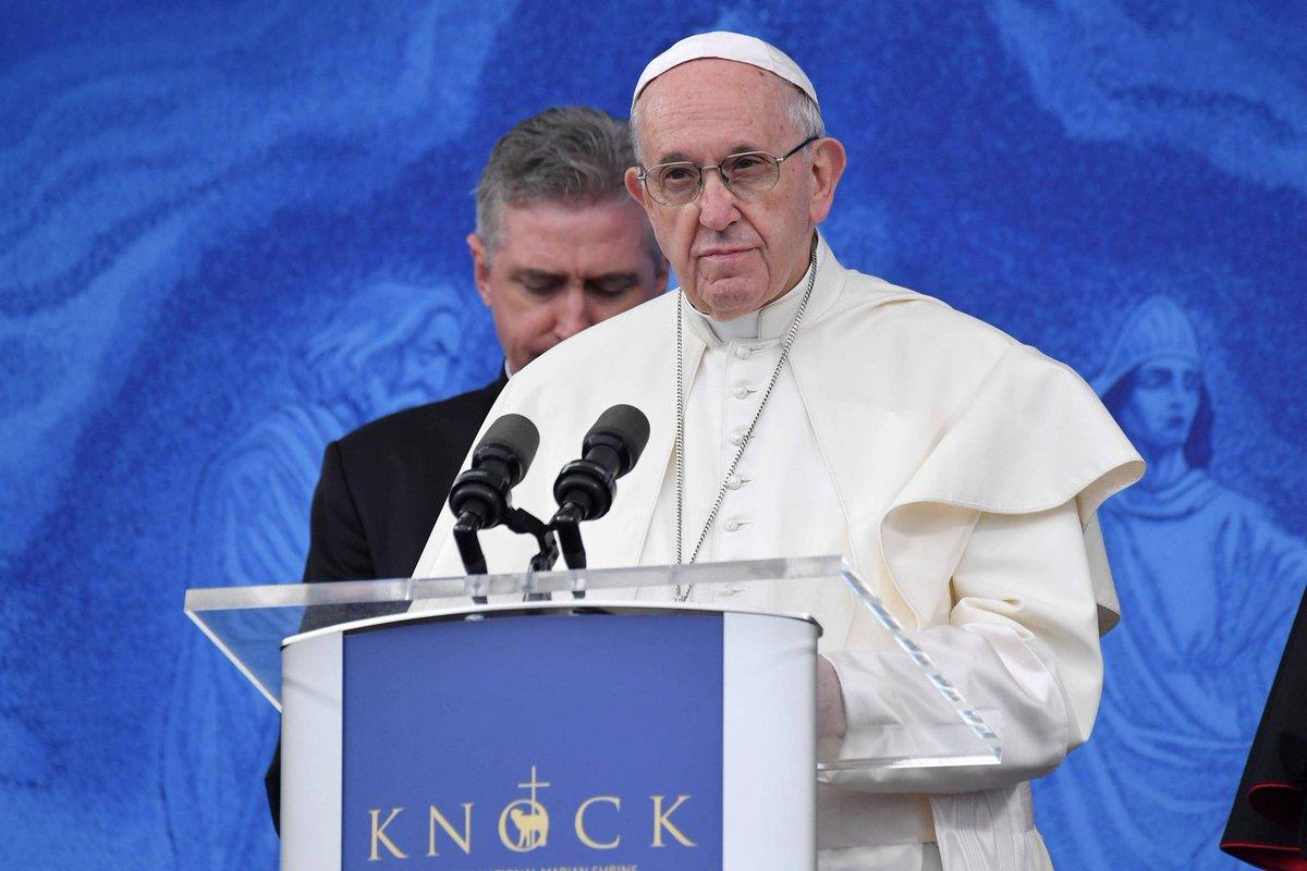 Na Irlanda, papa pede perdão por abusos sexuais cometidos por padres (AFP)