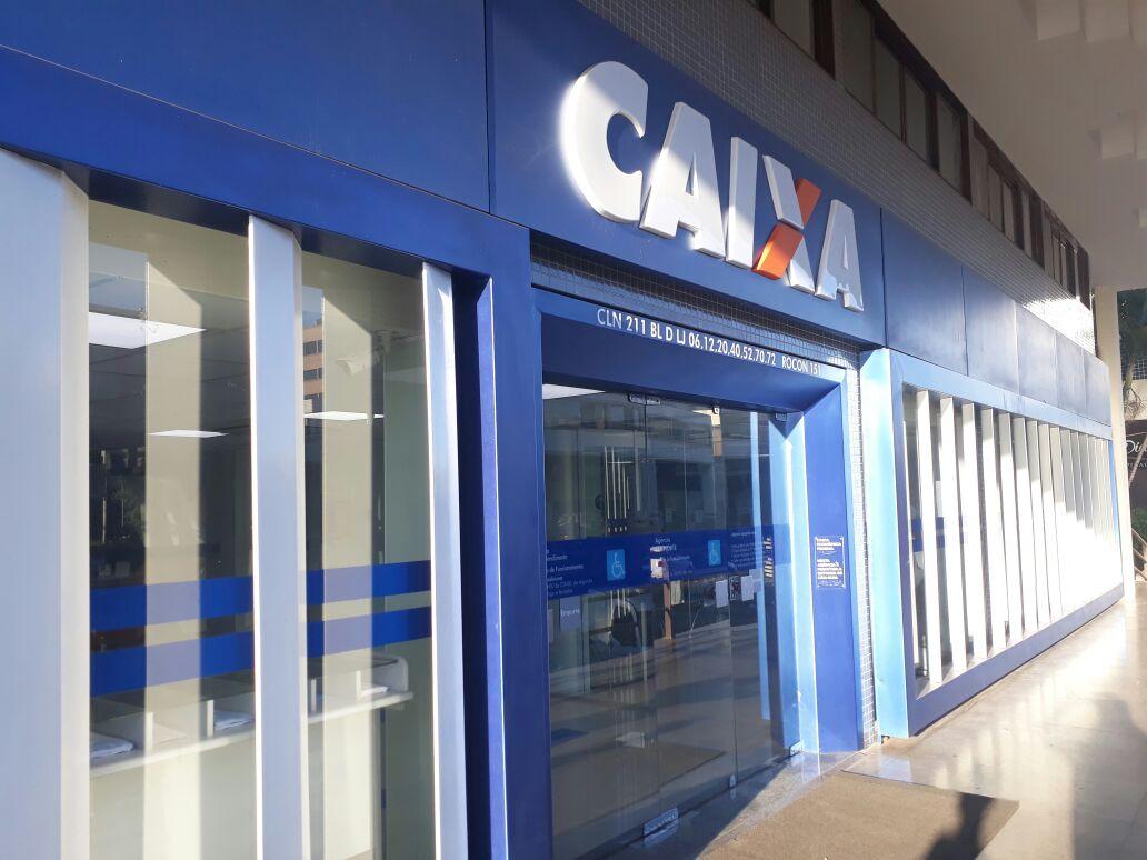 A remuneração anual para cada cargo supera os R$ 650 mil (total de 13 salários) (Cedoc/RAC)