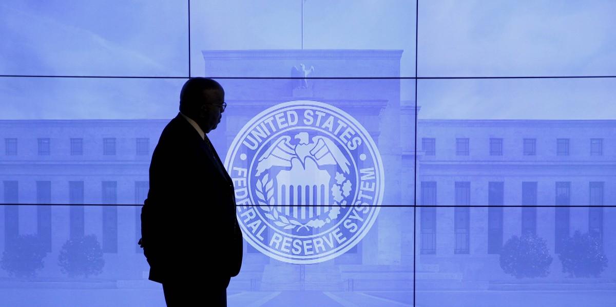 O FMI acredita que, para os EUA alcançarem um superávit primário de cerca de 1,25% do PIB ( )