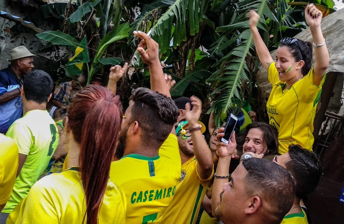 Conheça a cidade cubana que torce sempre para o Brasil na Copa (AFP)