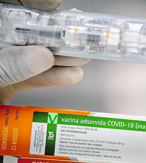Dentre todas as vacinas contra a Covid-19 que estão em testes pelo mundo, a Coronavac apresenta um dos maiores índices de eficácia (Cedoc/RAC)