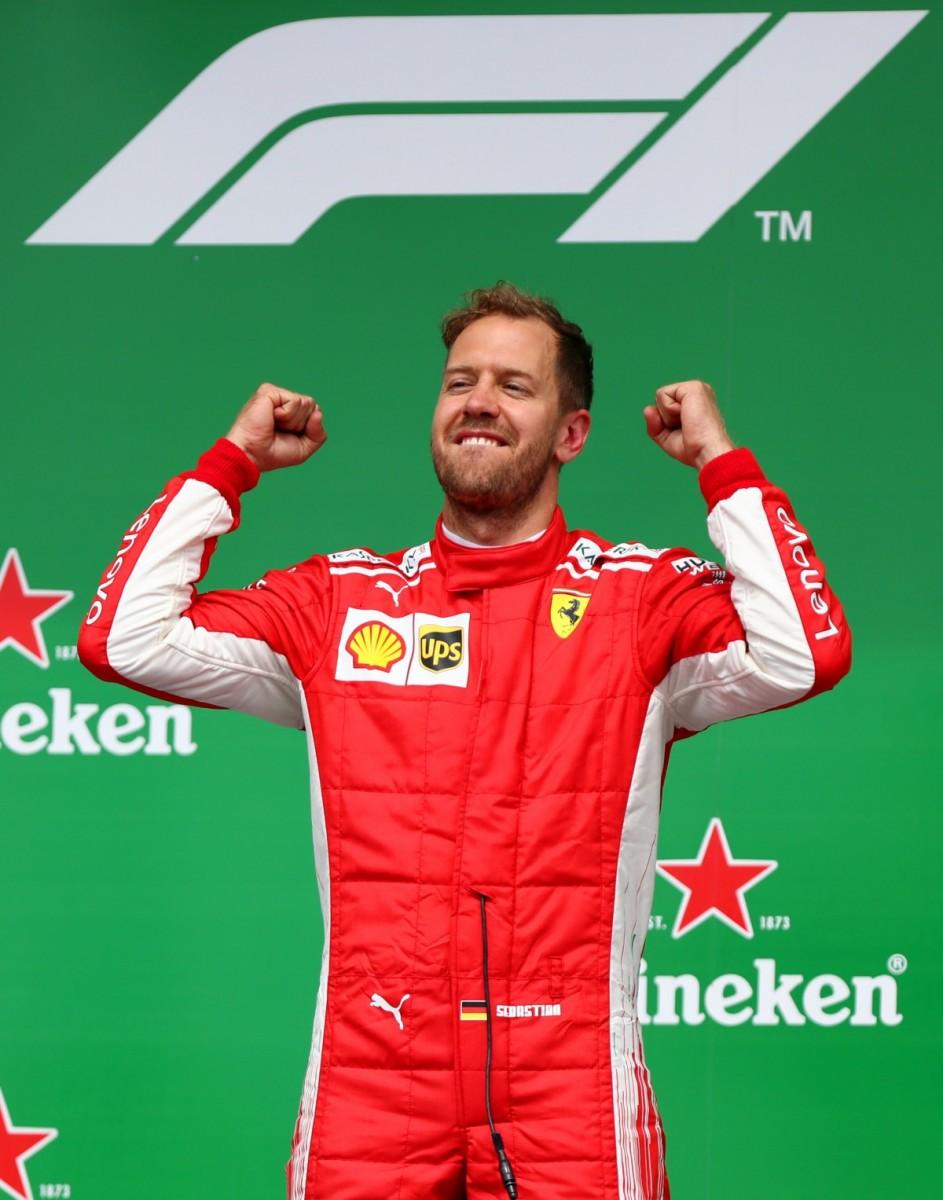 Foi a 50ª vitória de Vettel na principal categoria do automobilismo mundial (AFP)