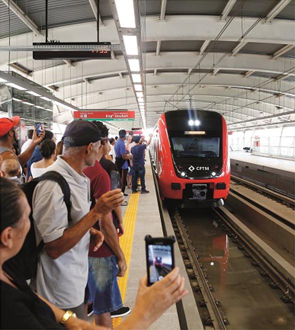 Trem ao Cumbica opera em horário comercial (Divulgação)