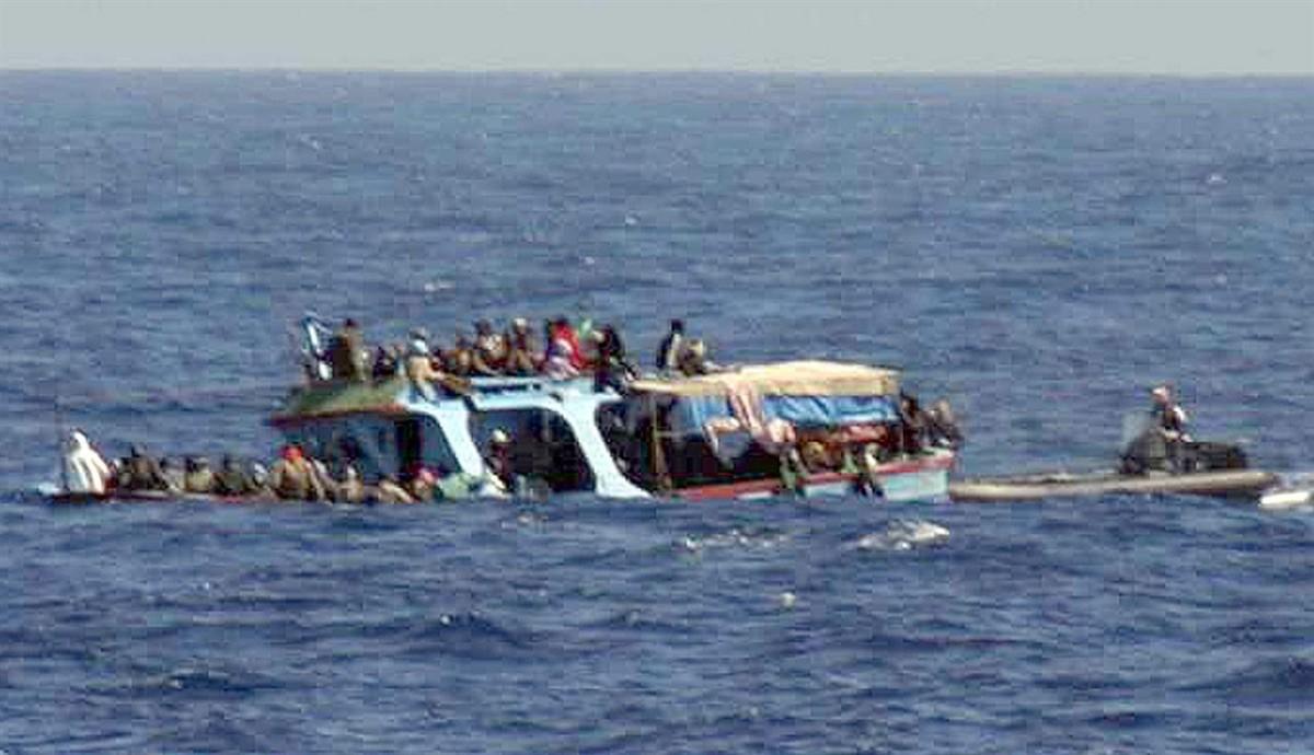 Sobe para 35 os migrantes mortos em naufrágio (Divulgação)