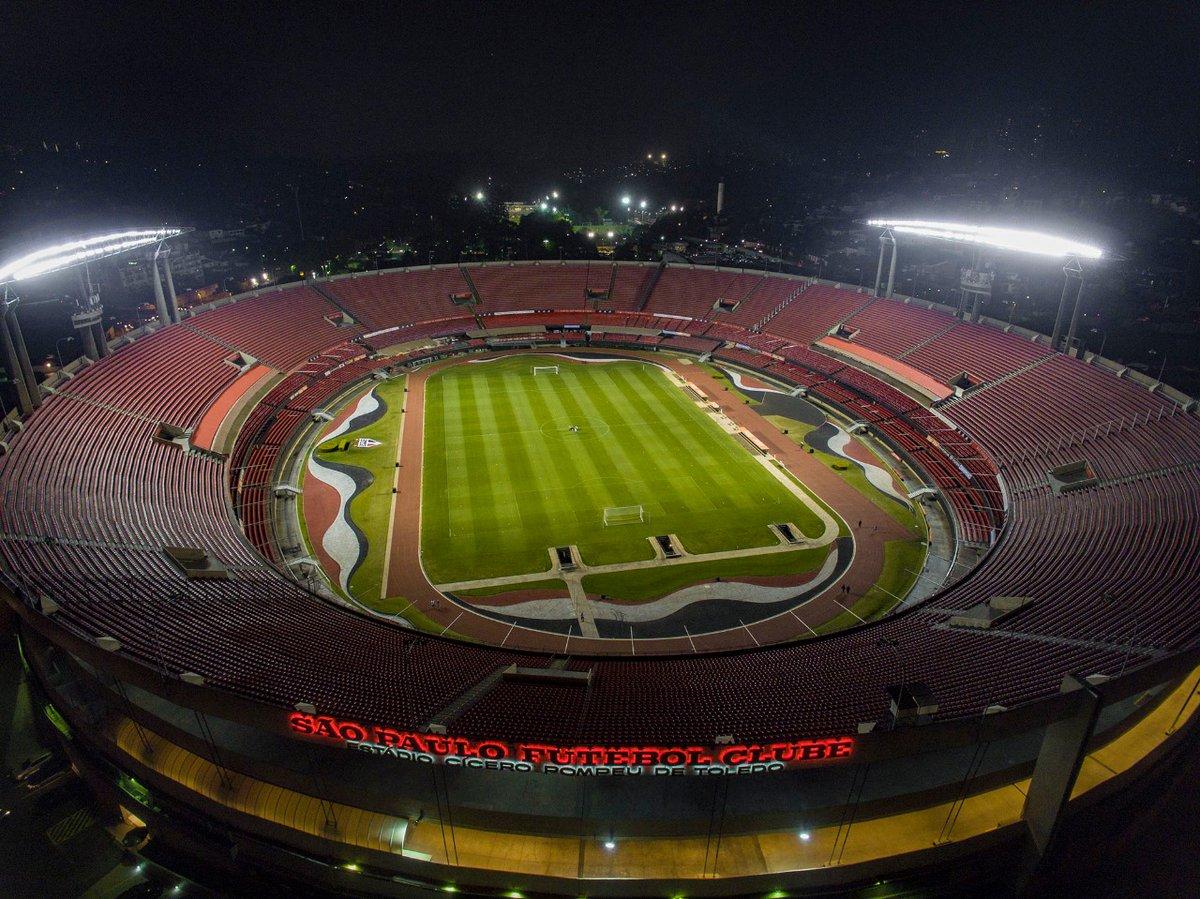 O Morumbi &eacute; um dos candidatos a compartilhar com o Allianz Parque o papel de sede na capital paulista ( )