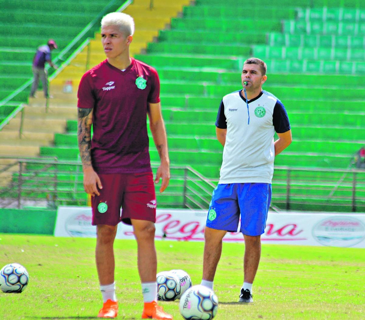 O meia Bruno Nazário sofreu a lesão muscular no jogo contra o Goiás, na sexta-feira, após dar assistência para o gol, e já iniciou o tratamento  (Guarani Press)