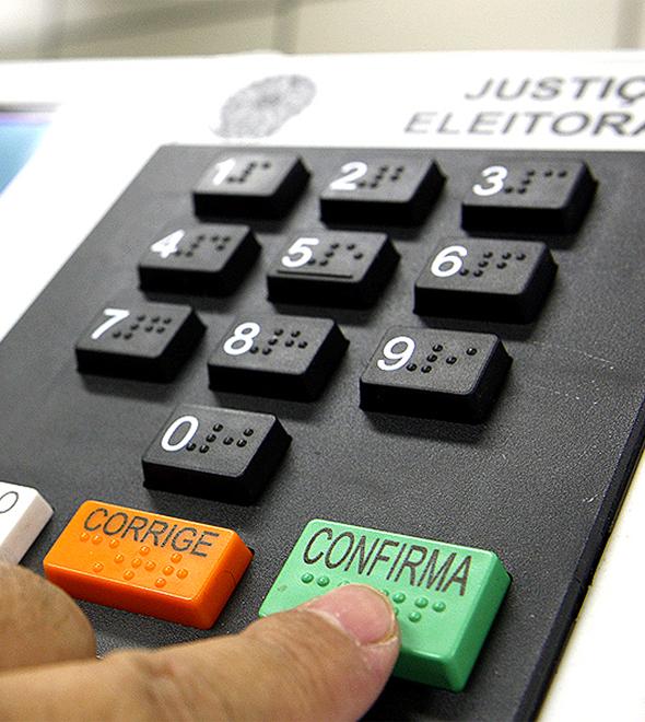 Pesquisa diz que 81% preferem quem não tem mandato (Divulgação)
