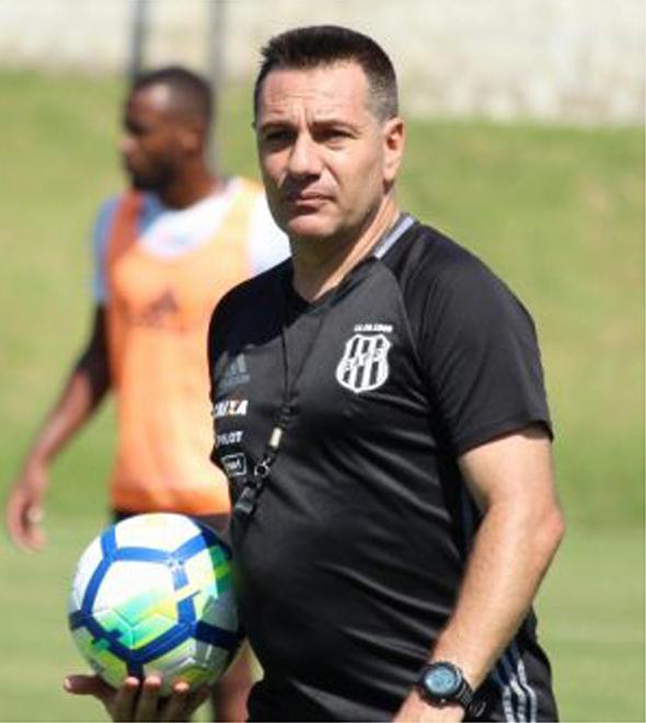 Doriva critica apagão da Ponte Preta no 2º tempo (Divulgação)