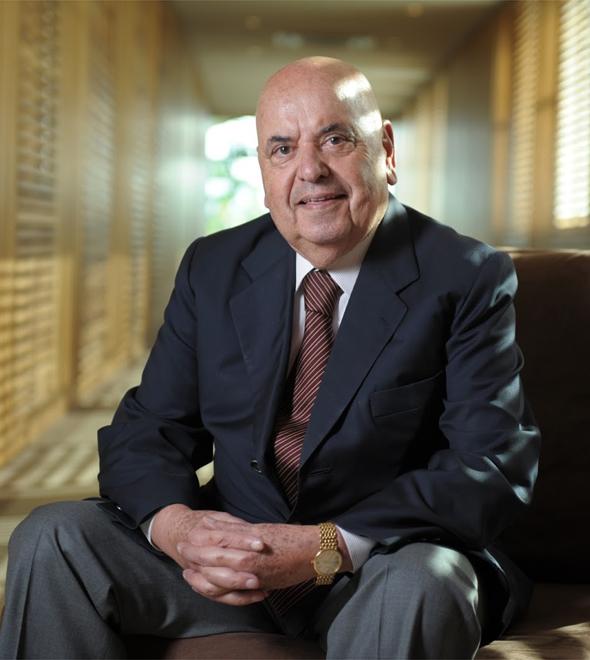 Morre Armindo Dias, dono da rede "The Royal Palm Plaza", por causas naturais (Divulgação)