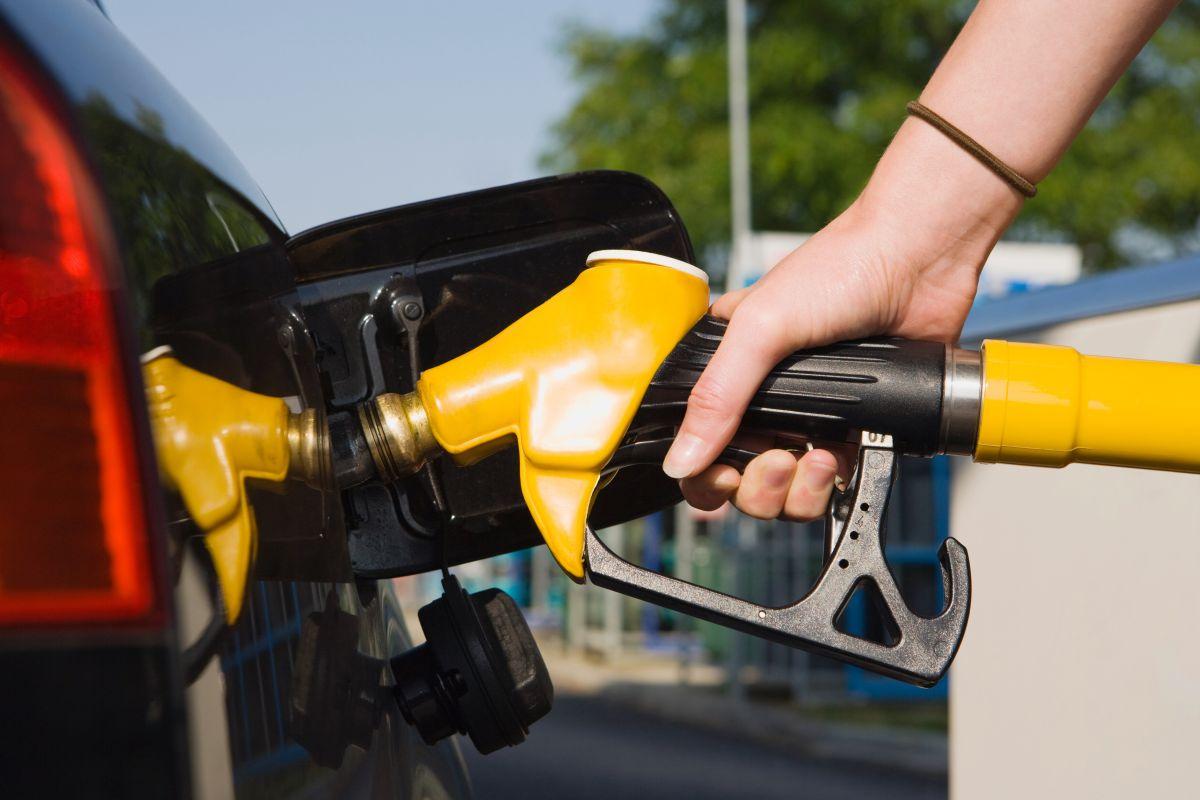 Preço da gasolina tem alta em 16 estados brasileiros (Divulgação)