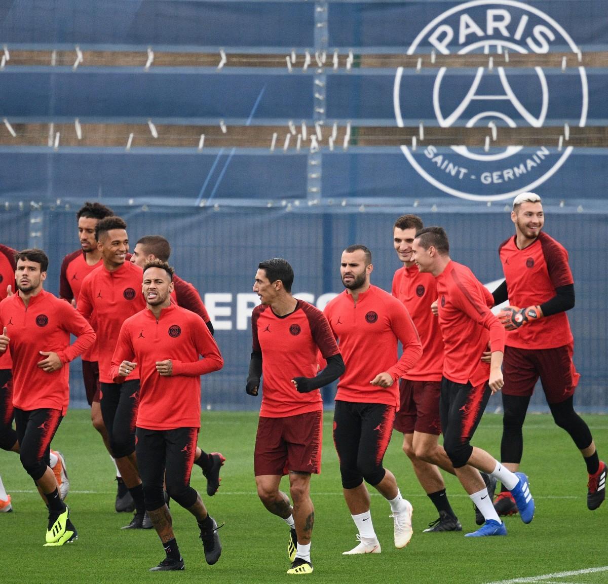 O grande desafio para o técnico Thomas Tuchel é conseguir motivar seus jogadores, já que na terça-feira a equipe estreia na fase de grupos da Liga dos Campeões (AFP)
