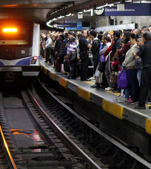Linha 1 para, Metrô lança acusações (Reprodução)