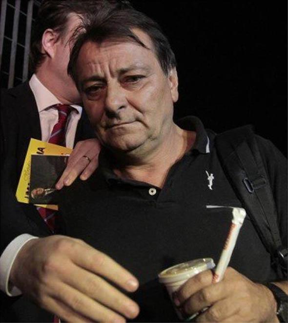 Em março de 2017, Battisti foi preso pela Polícia Federal na fronteira do Brasil com a Bolívia, na posse de dólares e euros. (AFP)