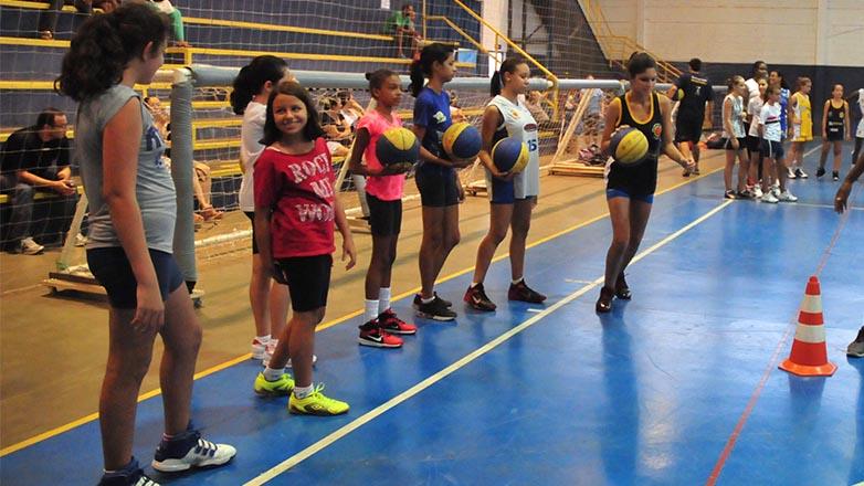 Focando também na formação de atletas, Vera Cruz Basquete Campinas e Secretaria de Esporte e Lazer de Valinhos firmam parceira nas categorias de base e já tem peneira neste sábado (24); confira como participar (Divulgação)