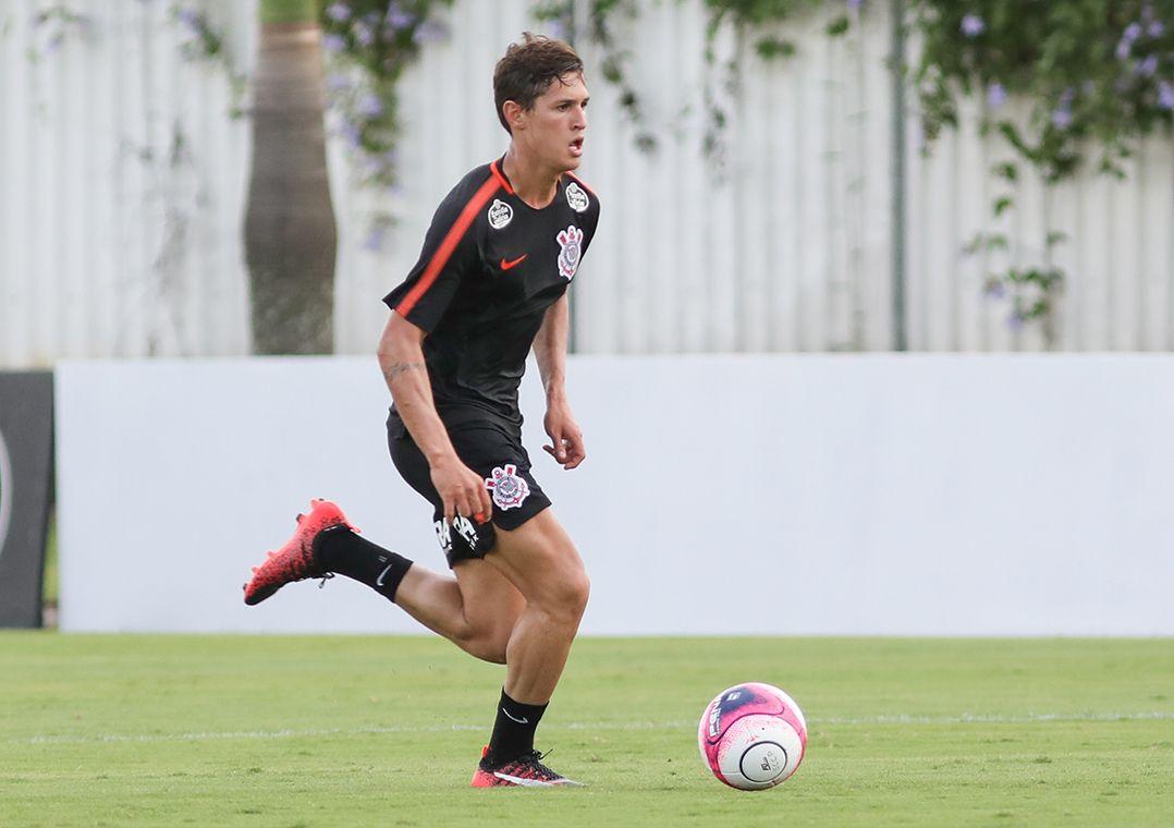 Fábio Carille deve aproveitar a classificação antecipada no Campeonato Paulista para fazer testes e dar folga a alguns titulares do Corinthians (Ricardo Moreira/Estadão Conteúdo)