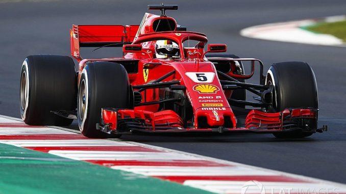 Em dia mais voltado às simulações de corrida, o alemão Sebastian Vettel voltou a liderar os testes da pré-temporada da Fórmula 1 (AFP)