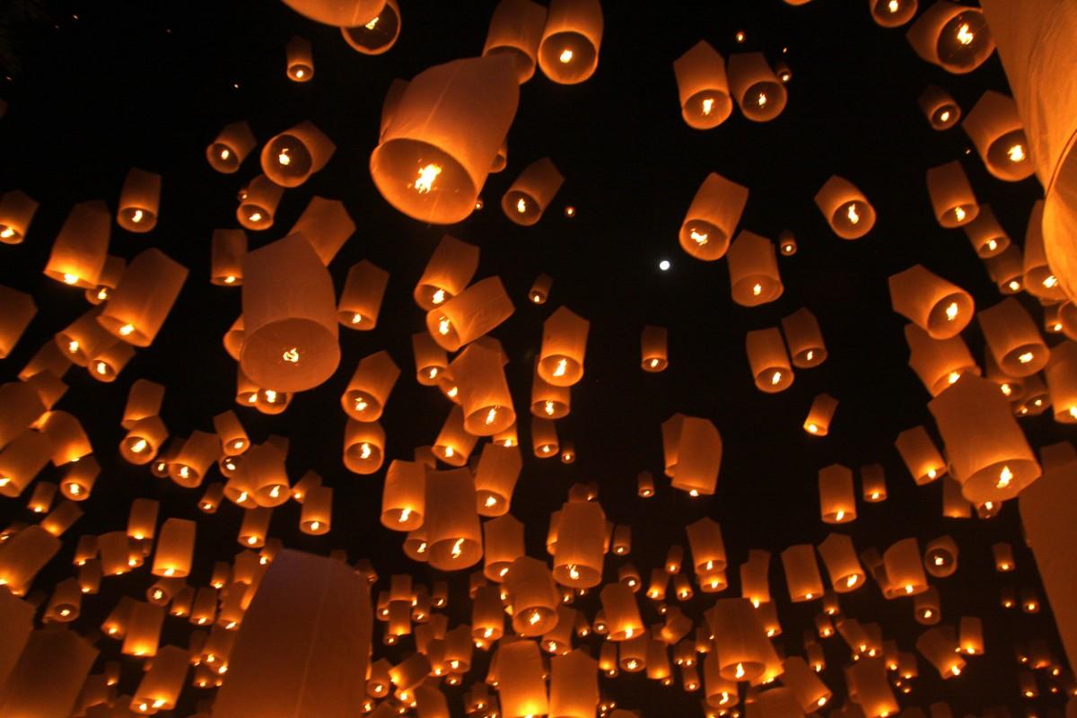 Festival das Lanternas Chinesas encerra as comemorações do ano novo chinês ( )