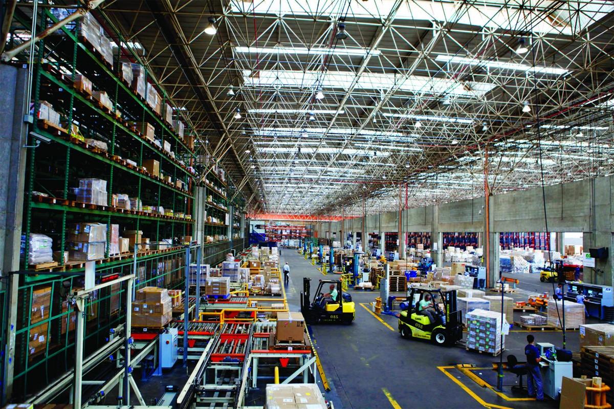 Crescimento na exportação e na importação foi de 14,96% no mês passado; remessas expressas tiveram alta de 31,8% (Divulgação)