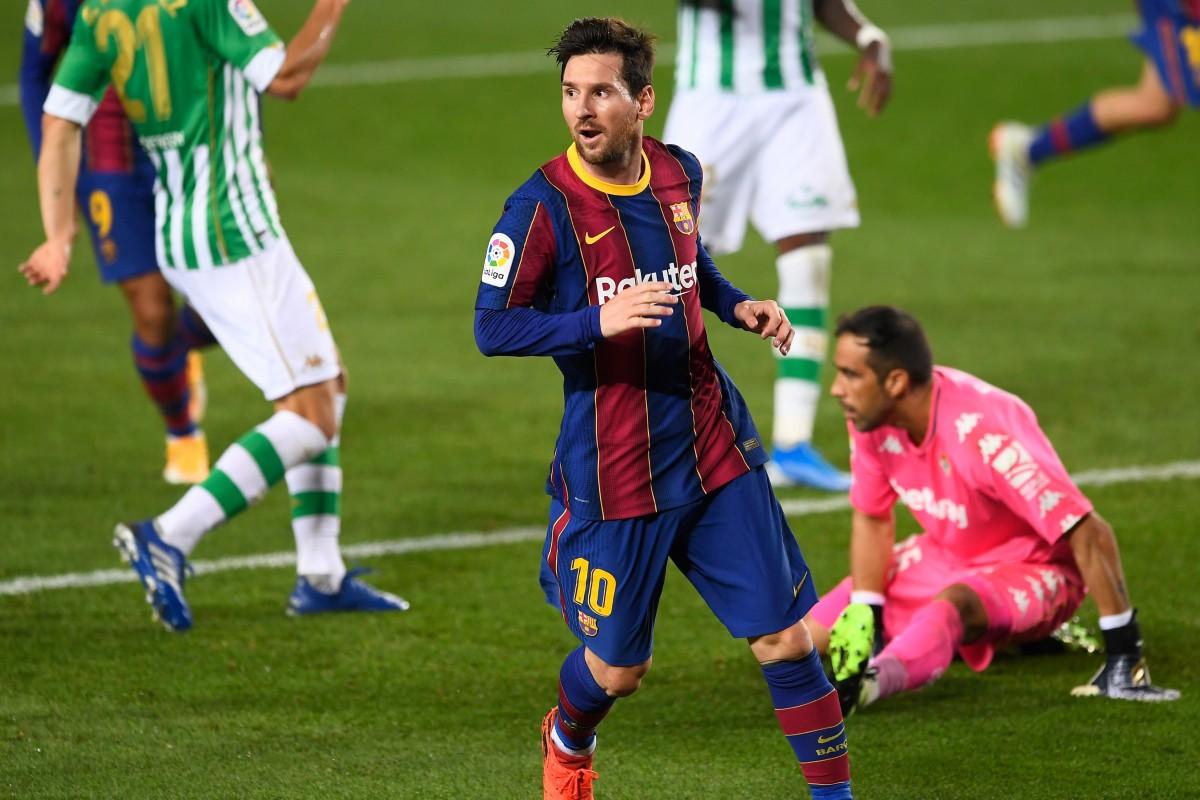 Messi marcou duas vezes na goleada do Barcelona diante do Bétis (AFP)