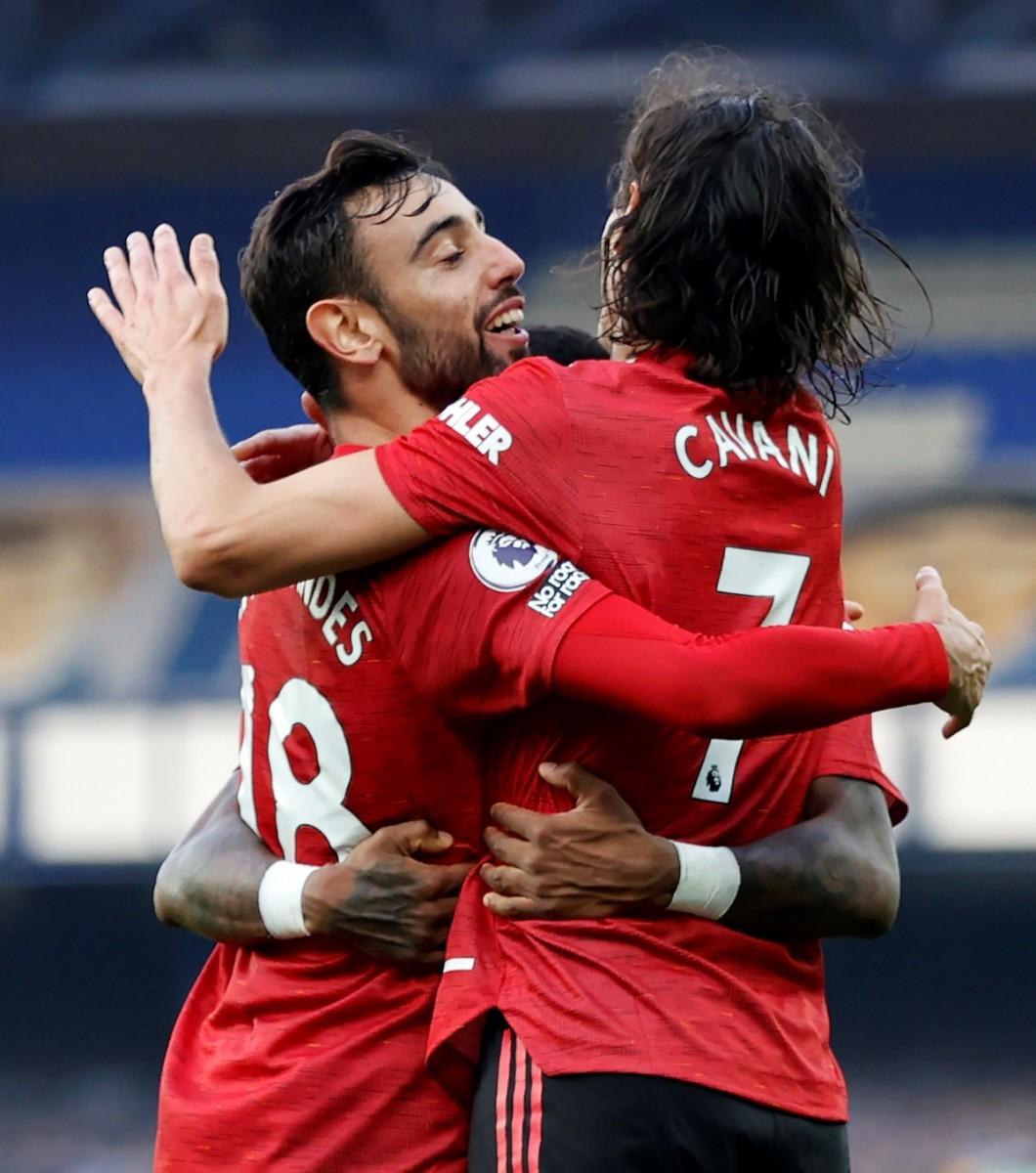 Bruno Fernandes e Cavani marcaram na vitória do Manchester United (AFP)