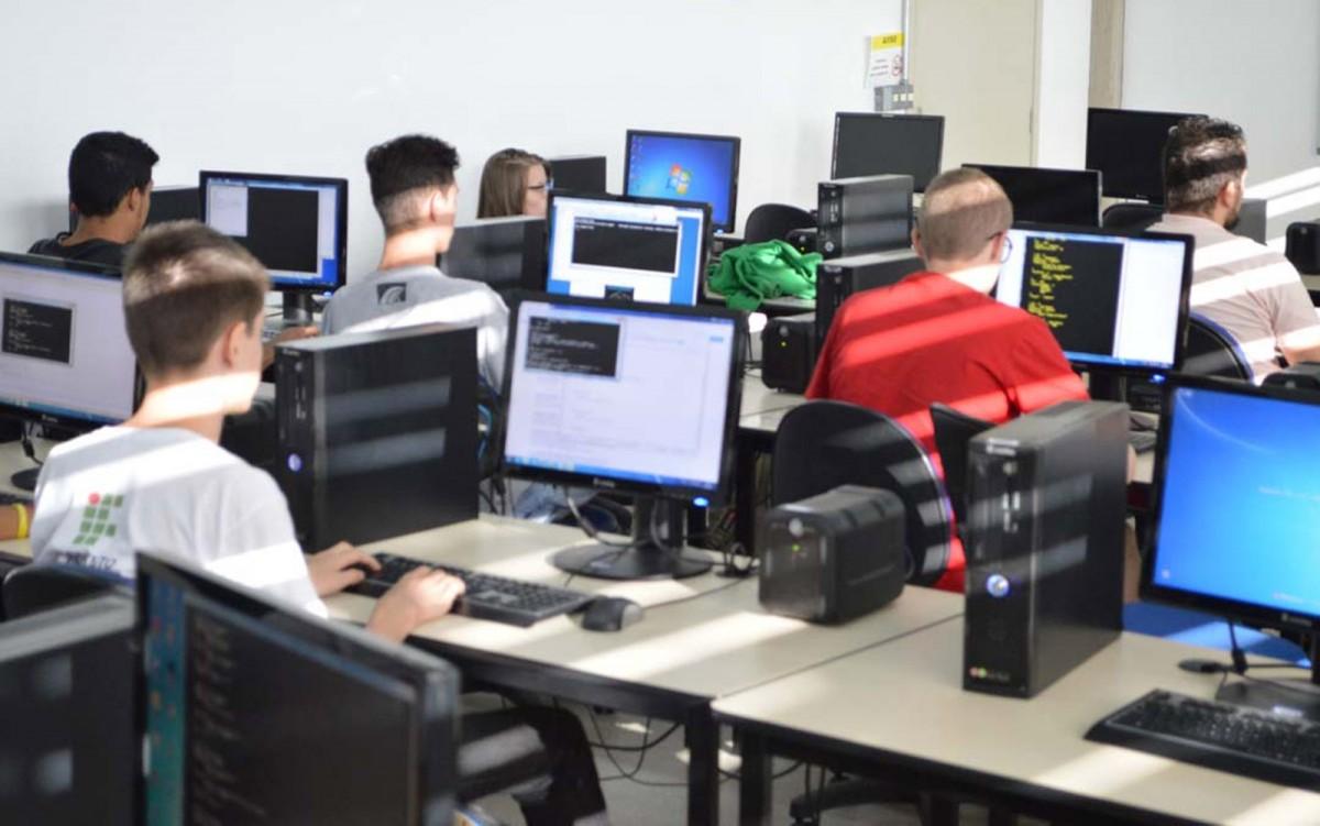 Os alunos serão selecionados por meio de sorteio público nesta segunda-feira, dia 19. (Reprodução/Site IFSP)
