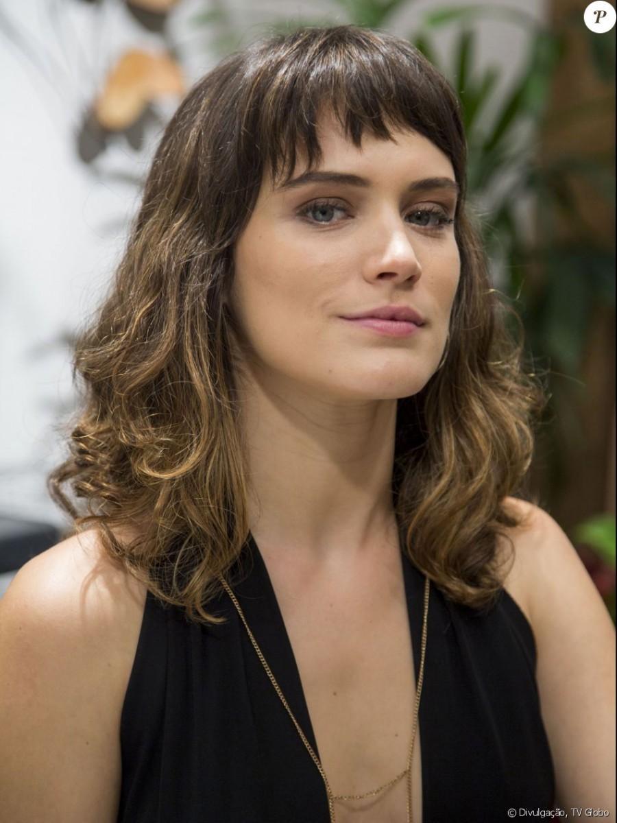 Bianca Bin e a polêmica Franja curtíssima para a novela 'O outro lado do paraíso" (Divulgação)