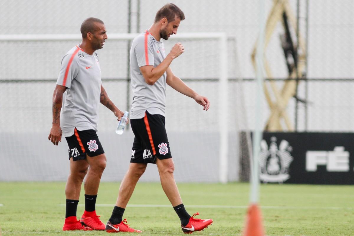 Henrique fará a sua estreia pelo Corinthians nesta quarta-feira contra o São Bento, no estádio Itaquerão, em São Paulo (Divulgação)