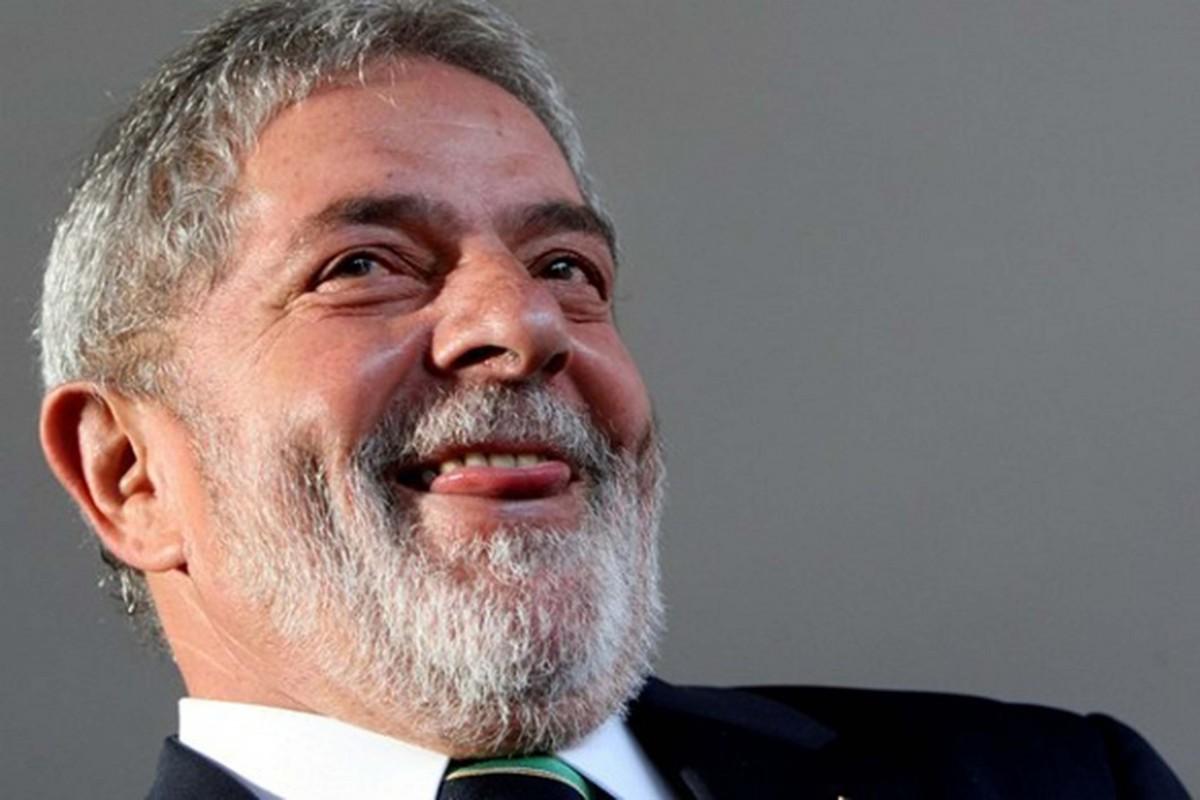 Lula afirma que a perseguição contra ele o coloca em posições mais altas nas pesquisas (Divulgação)