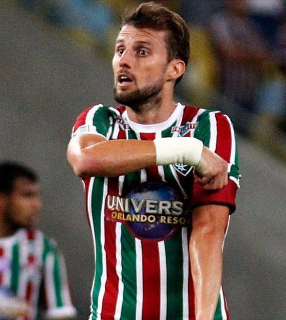 O jogador de 31 anos chega com contrato válido por duas temporadas, após defender o Fluminense na última temporada. (Divulgação)